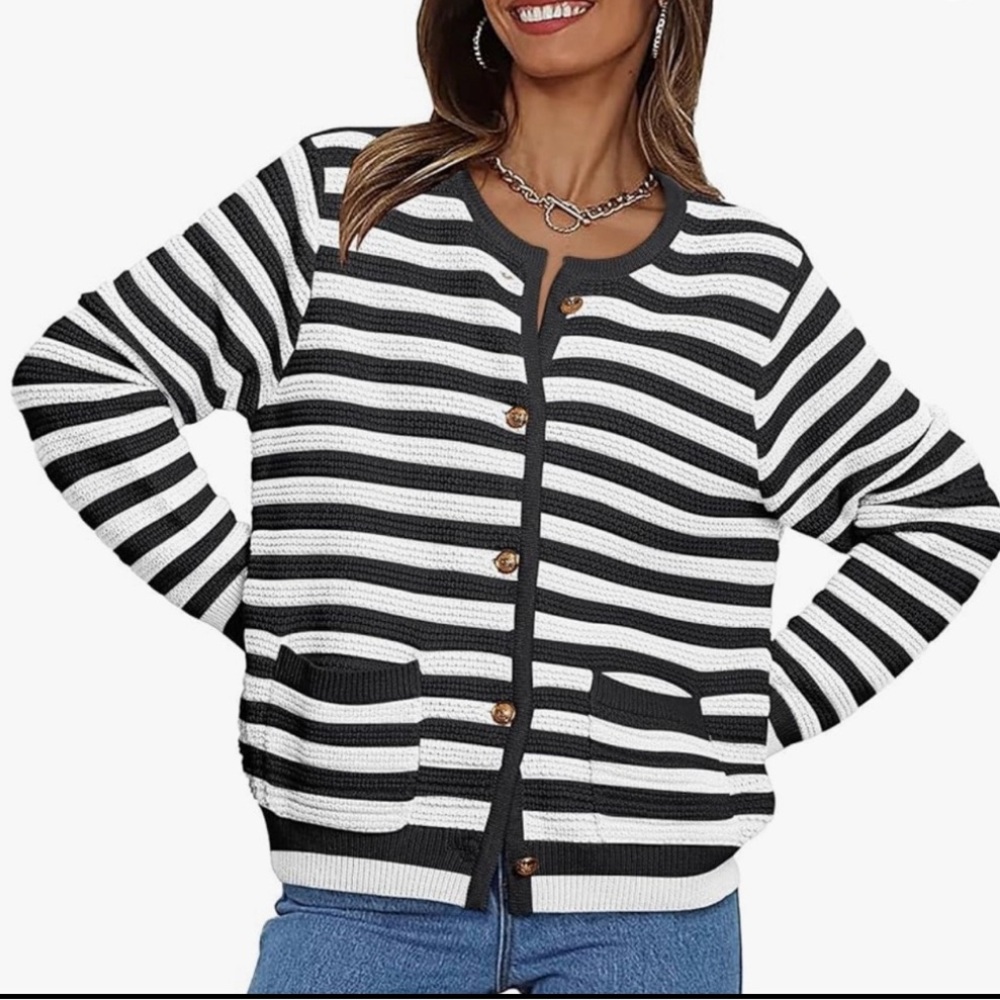 Striped Black and White Women's Cardigan